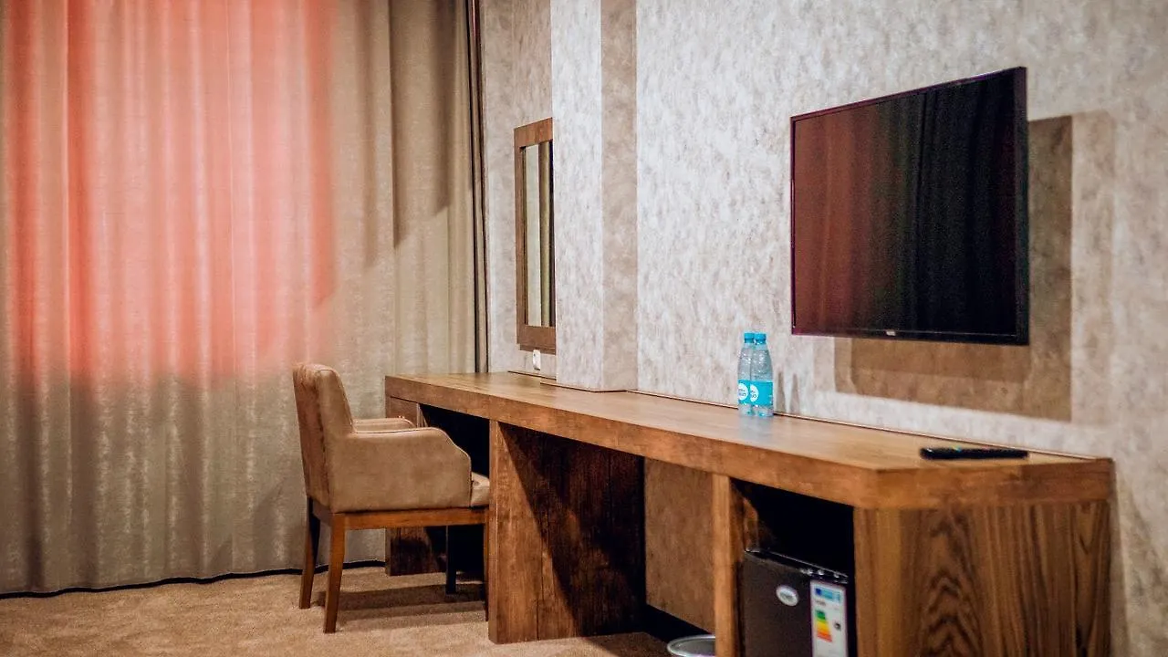 Amara Hotel באקו